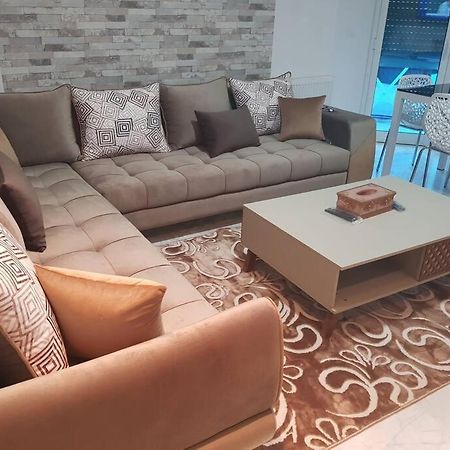 Lovely Apartment Near Tunis Mall - Lac2 Тунис Экстерьер фото
