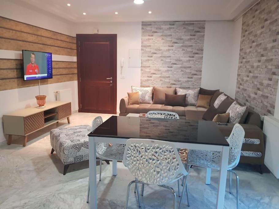 Lovely Apartment Near Tunis Mall - Lac2 Тунис Экстерьер фото
