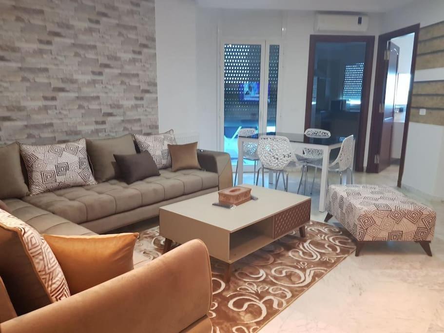 Lovely Apartment Near Tunis Mall - Lac2 Тунис Экстерьер фото