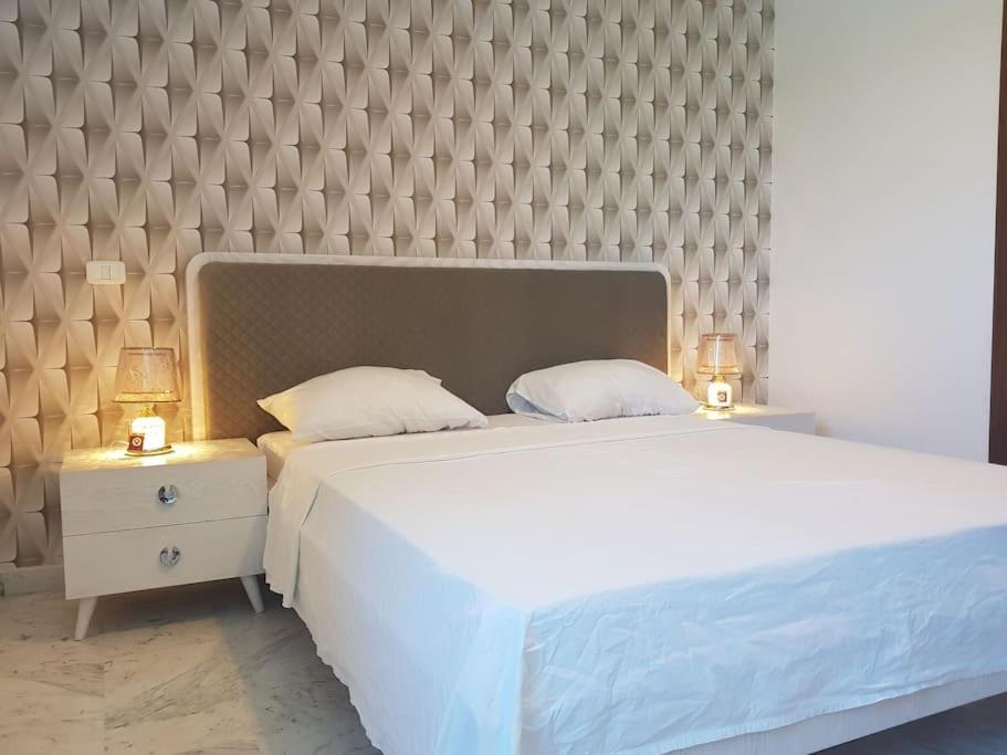 Lovely Apartment Near Tunis Mall - Lac2 Тунис Экстерьер фото